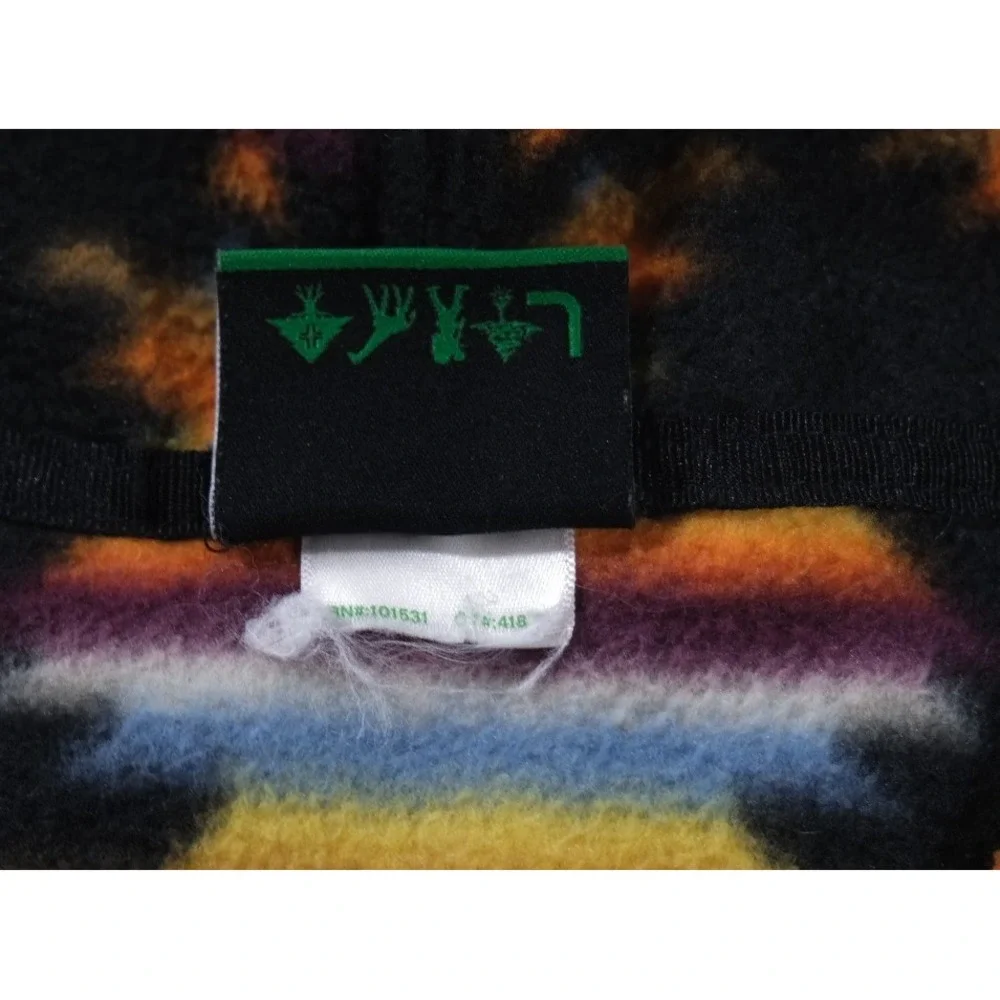 Lrg fleece pullover